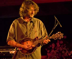 Drew Emmitt at the Wildflower Pavilion (photo: Russell Bramlett)